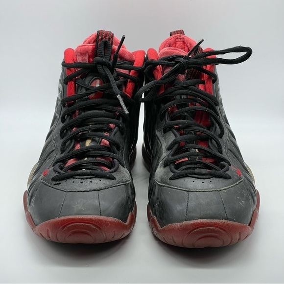 Nike Air Foamposite One Dracula Black & Red Sneakers - Picture 3 of 11